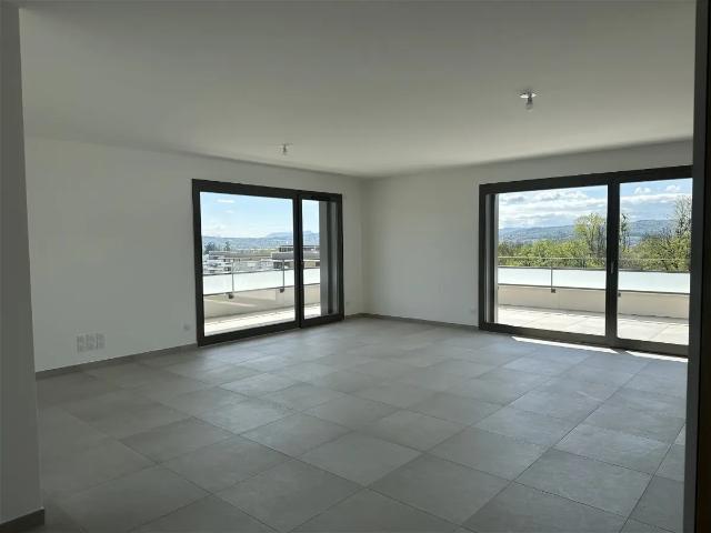Location Appartement Route d'Annecy, Annecy