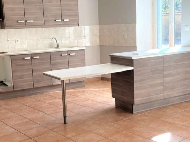 Location Appartement Route d'Anneyron, Bougé Chambalud