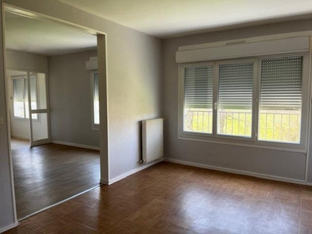 Location Appartement Route d'Aigurande, Cluis