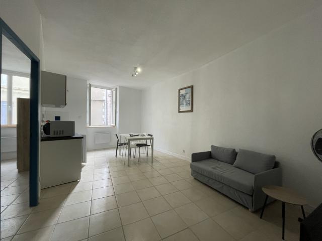 Location Appartement Route d'Autuche, Vals les Bains