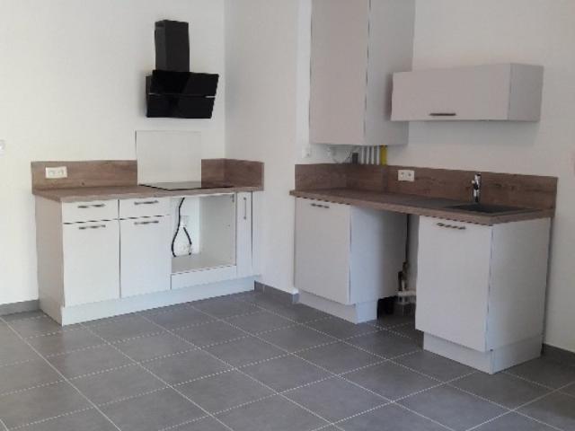 Location Appartement Route d'Avignon, Nîmes