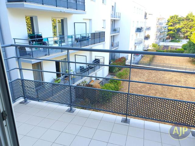 Location Appartement Route de Valençay, La Vernelle