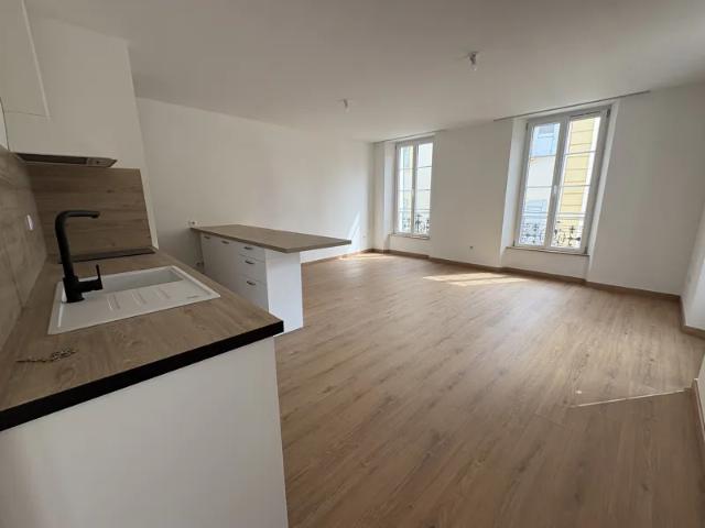 Location Appartement Route de Valensole, Riez