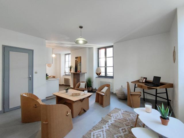 Location Appartement Route de Villedieu, Saint Flour