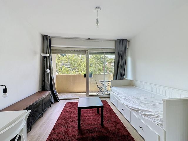 Location Appartement Route de Berre, Aix en Provence