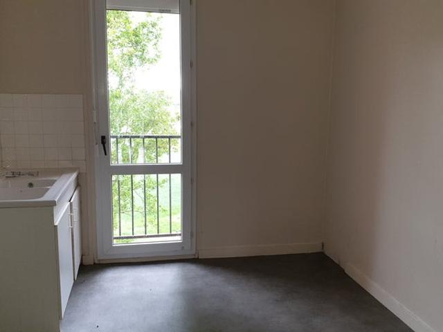 Location Appartement Route de Brousse, Massiac