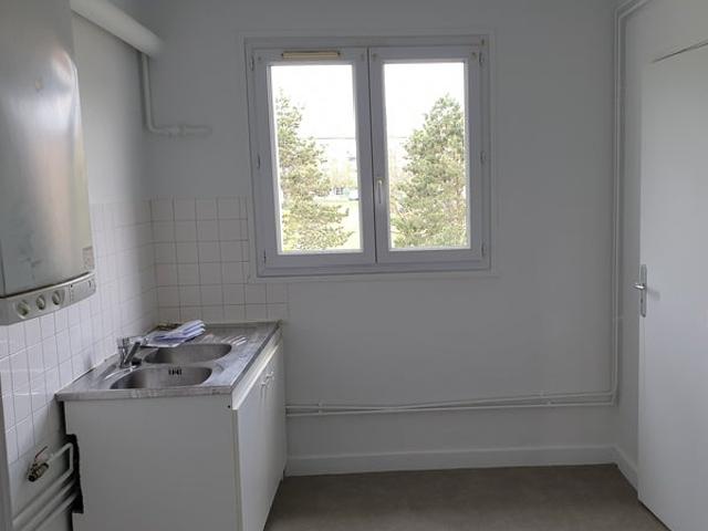 Location Appartement Route de Brousse, Massiac