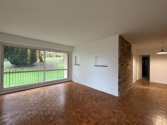 Location Appartement Route de Châteaufort, Gif sur Yvette
