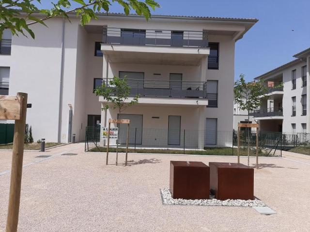 Location Appartement Route de Chambles, Saint Just Saint Rambert