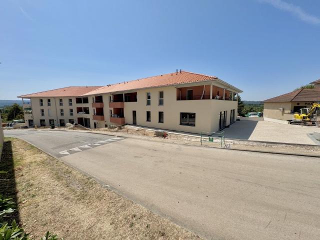 Location Appartement Route de Charamel, Frontonas