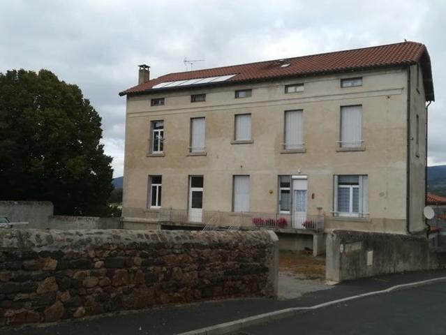 Location Appartement Route de Chassagnes, Paulhaguet