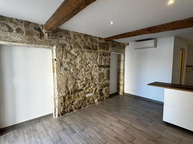 Location Appartement Route de Courbessac, Nîmes
