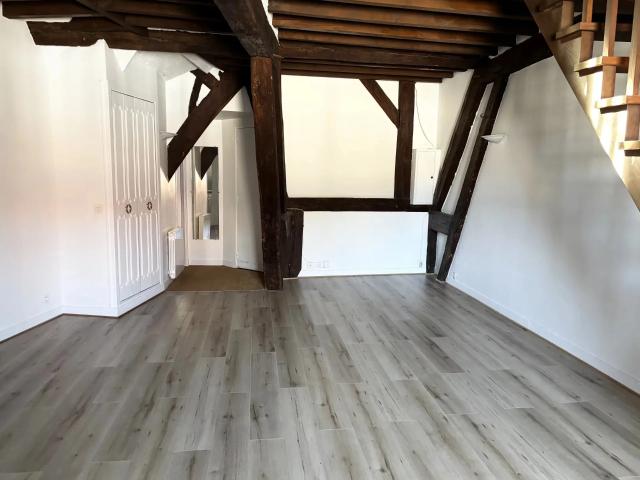 Location Appartement Route de Houdan, Richebourg