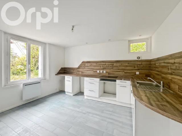 Location Appartement Route de La Javarde, Vals les Bains