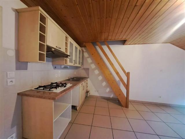 Location Appartement Route de la Lambertière, Saint Geoire en Valdaine