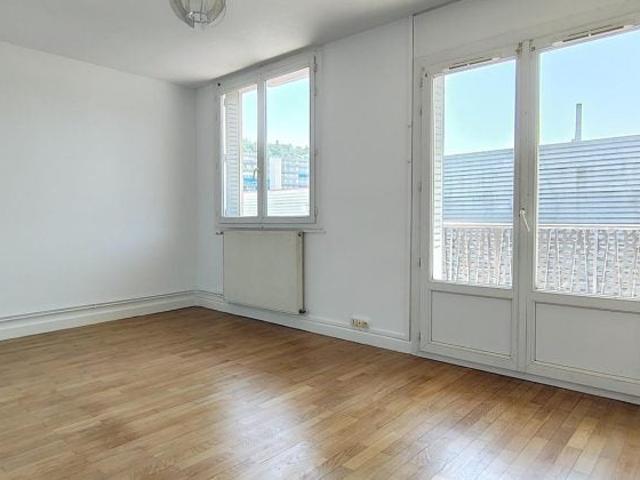 Location Appartement Route de la Libération, Sainte Foy lès Lyon