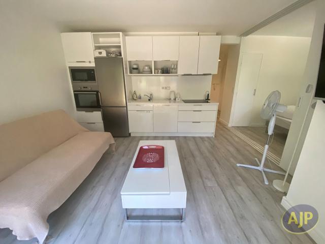 Location Appartement Route de Lablanquie, Marminiac
