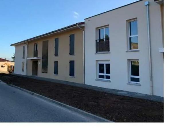 Location Appartement Route de Limony, Saint Pierre de Bœuf