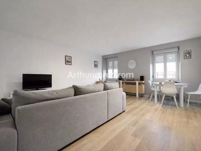 Location Appartement Route de Lons le Saunier, Tassenières