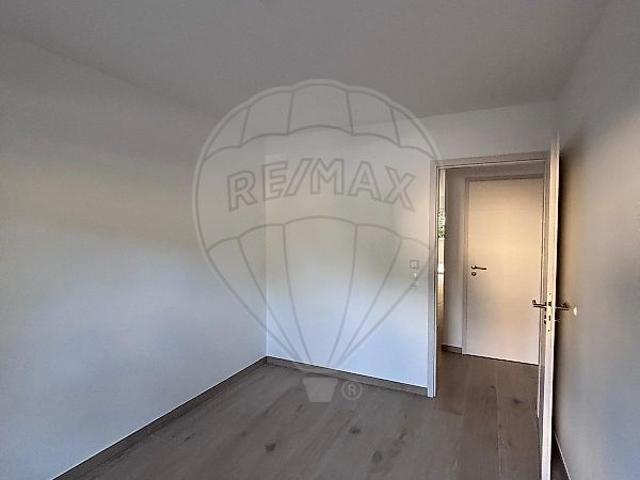 Location Appartement Route de Maison Rouge, Manom