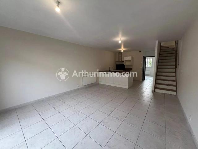 Location Appartement Route de Périgueux, Lembras