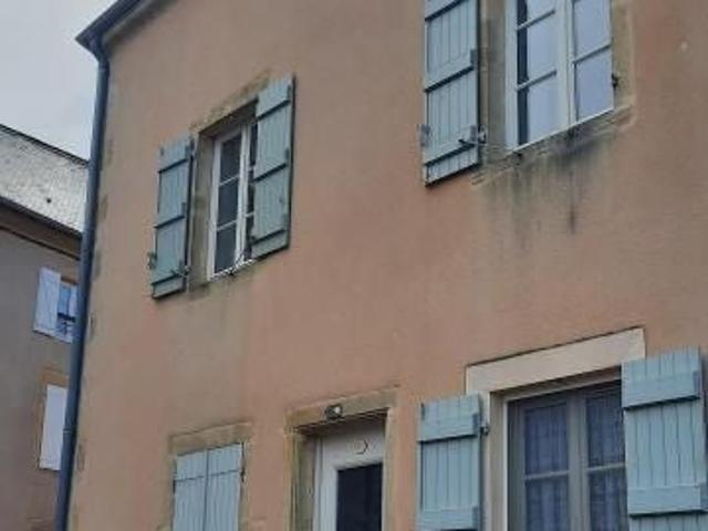 Location Appartement Route de Saint Bonnet des Bruyères, Aigueperse
