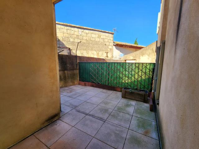 Location Appartement Route de Signargues, Domazan