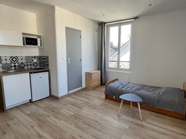 Location Appartement Route d'Ervauville, Chantecoq