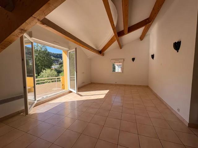 Location Appartement Route des Clues, Peille