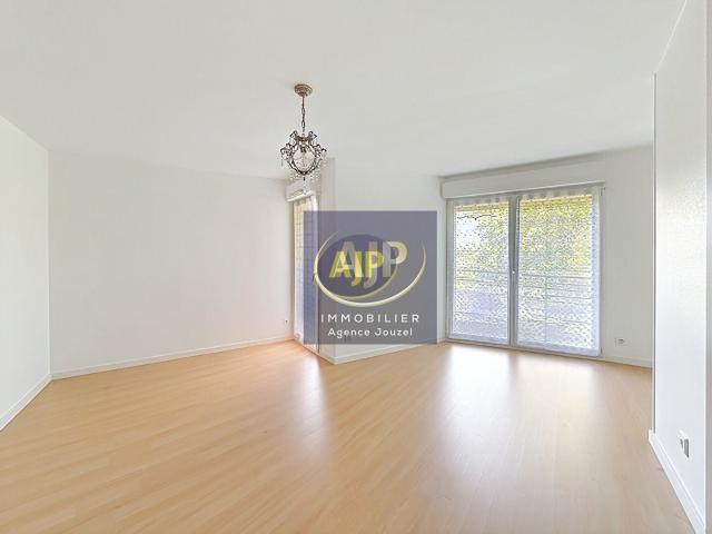Location Appartement Route des Bondeaux, Sembleçay