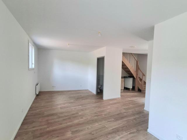 Location Appartement Route des Gorges, Unieux
