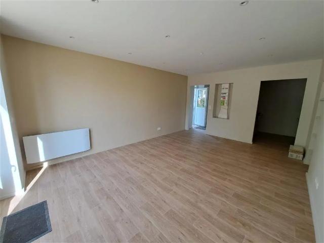 Location Appartement Route des Quatre Vents, Viriville