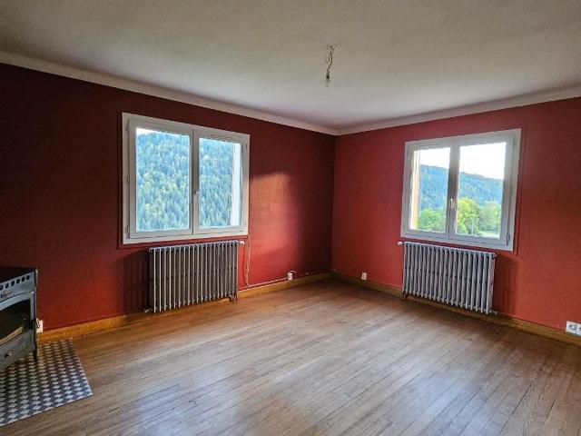 Location Appartement Route d'Orvaz, Belleydoux