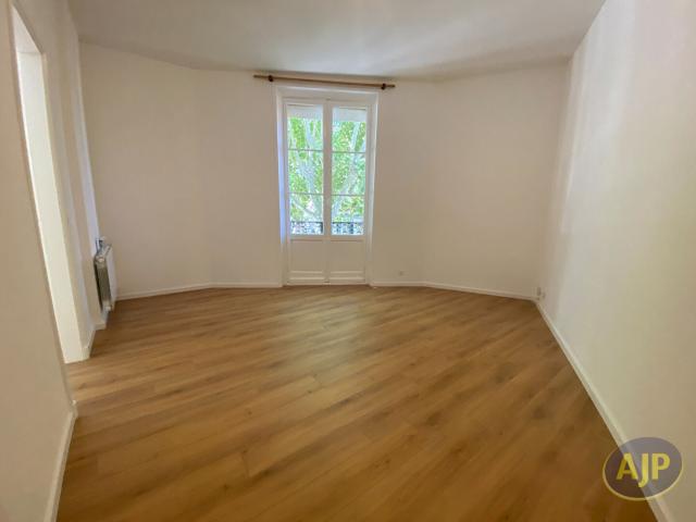 Location Appartement Route du Courteau, Marminiac