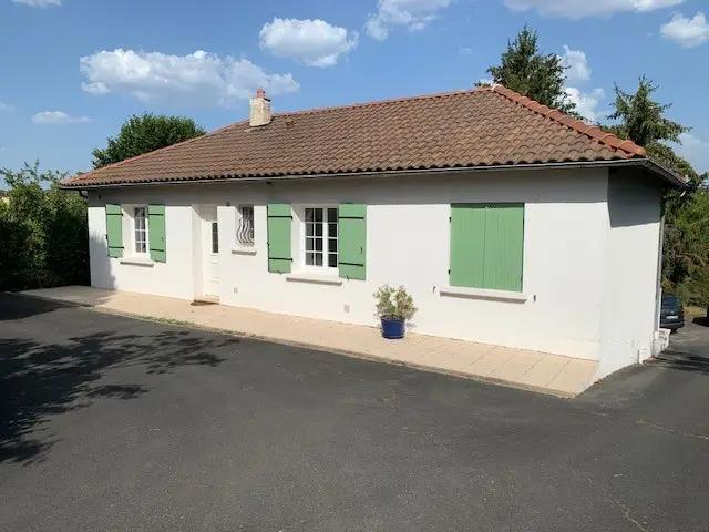Location Appartement Route du Lac Rouge, Coursac