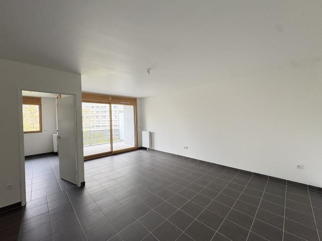 Location Appartement Route du Môle Central, Gennevilliers