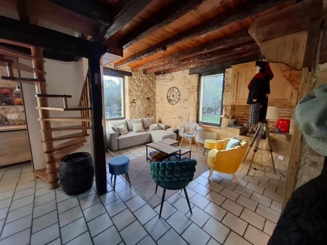 Location Appartement Route du Pech de l'Eglise, Puy l'Évêque