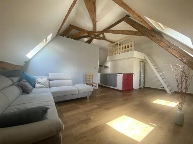 Location Appartement Route Nationale 6, Saint Jeoire Prieuré
