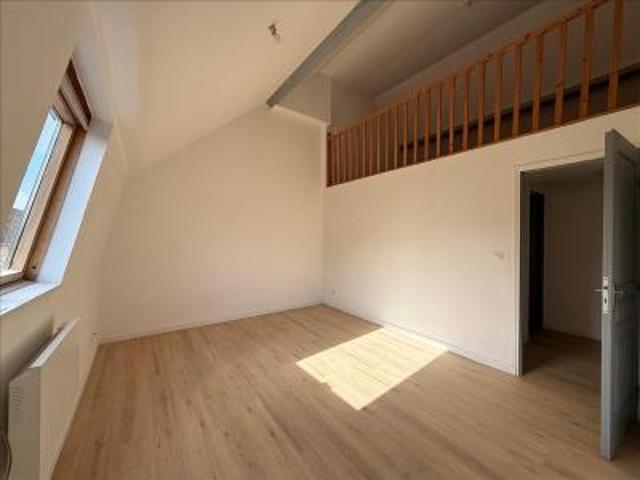 location appartement roubaix 3 pièces 87 m2 nord 59100 775 € / mois