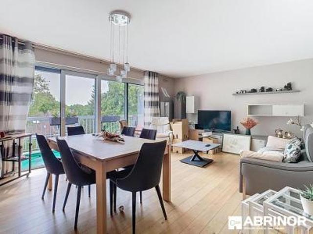 location appartement roubaix 4 pièces 94 m2 nord 59100 1350 € / mois