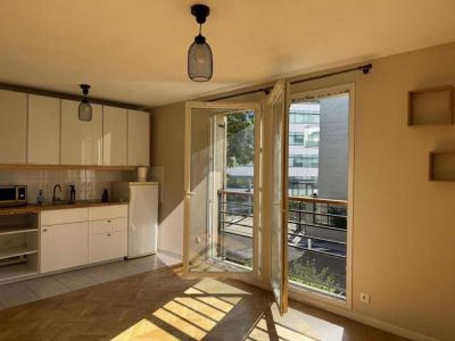 location appartement rungis 1 pièce 30 m2 val de marne 94150 678 € / mois
