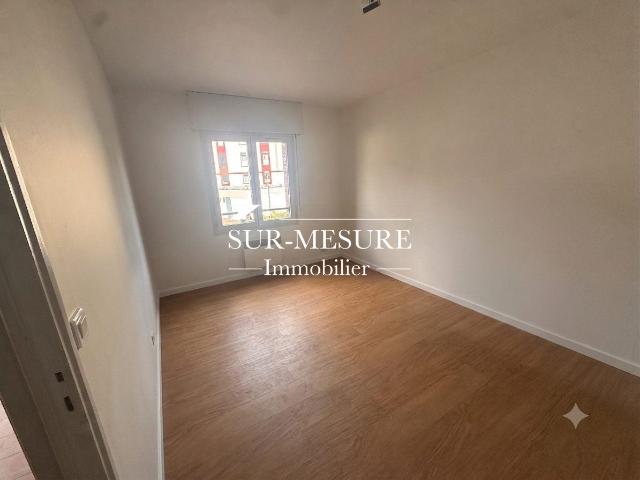 Location Appartement Rue Courtois, Lille