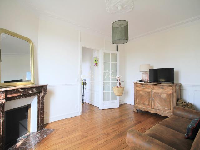 Location Appartement Rue Colbert, Colombes