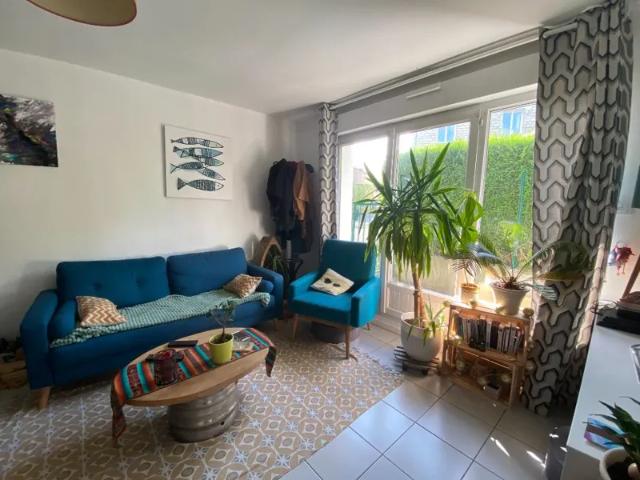 Location Appartement Rue Commandant Le Coutour, Caen
