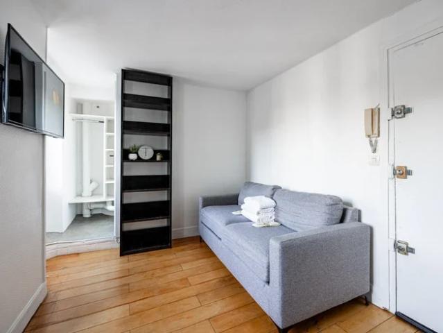Location Appartement Rue Commines, Paris