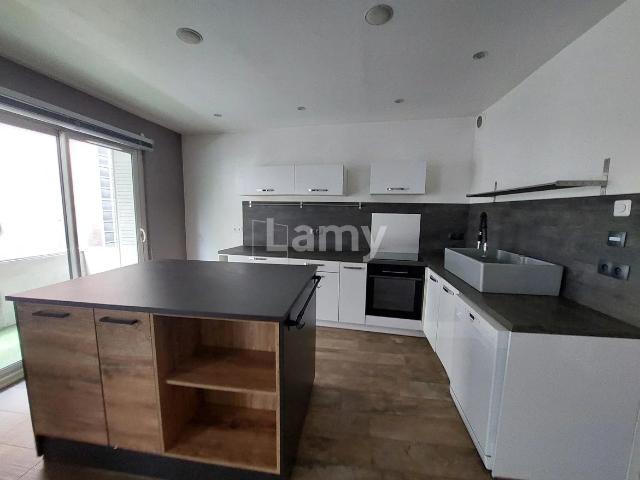 Location Appartement Rue Condorcet, Grenoble
