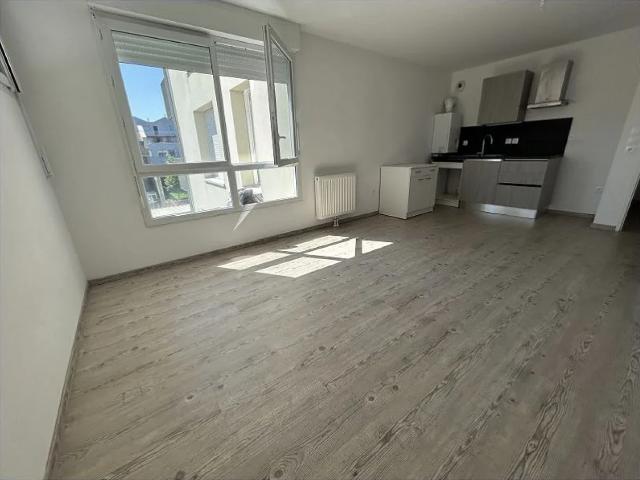 Location Appartement Rue Copernic, Lille
