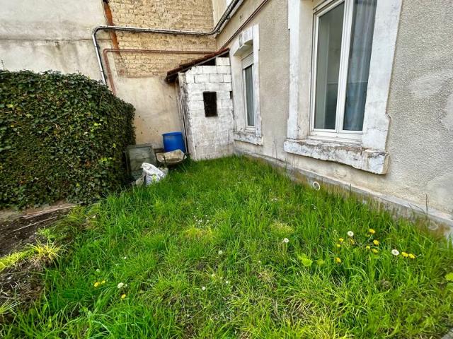 Location Appartement Rue Coquebert, Reims