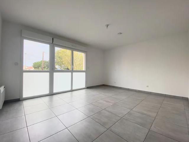 Location Appartement Rue Costes et Le Brix, Perpignan