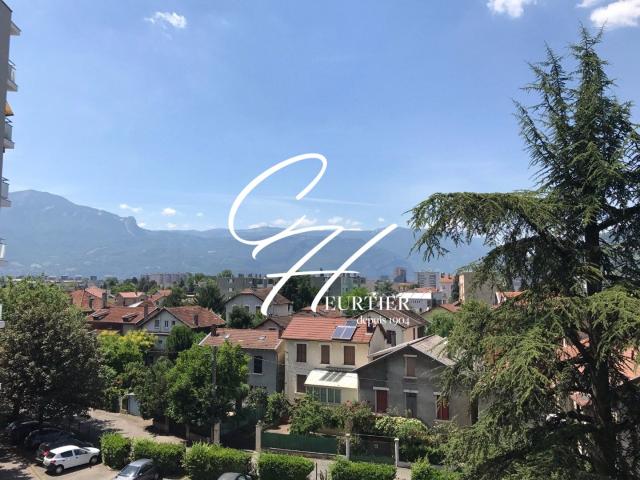 Location Appartement Rue Costes, Saint Martin d'Hères